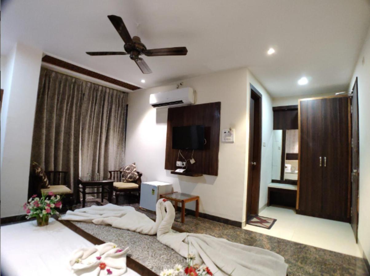 Hotel Badrika Inn Rewa Exterior foto