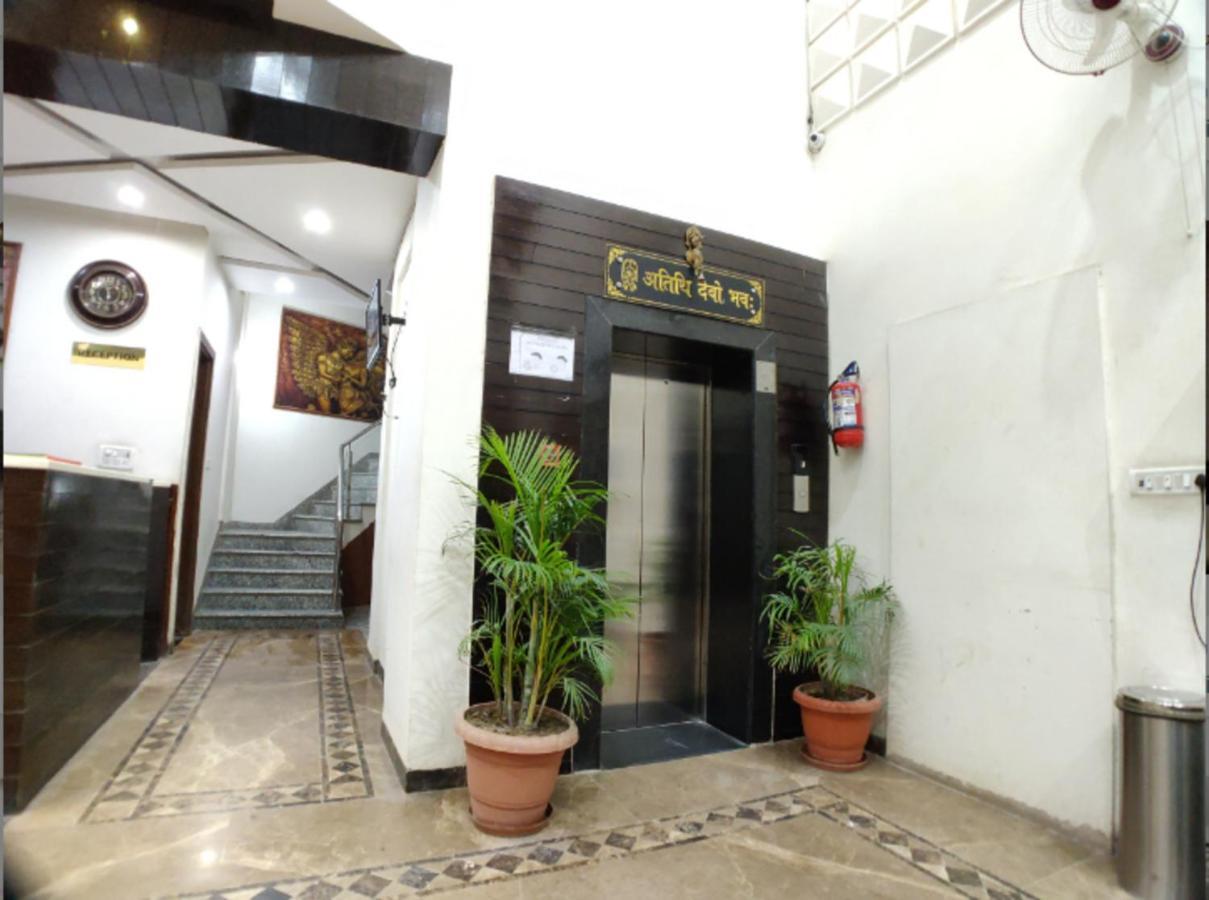 Hotel Badrika Inn Rewa Exterior foto